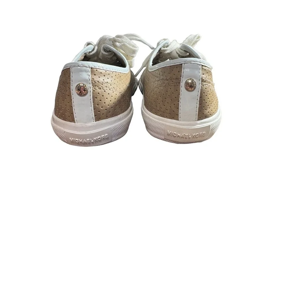 Michael‎ Kors Ima Boerum Youth Sneakers Size 5 Camel Charm Logo